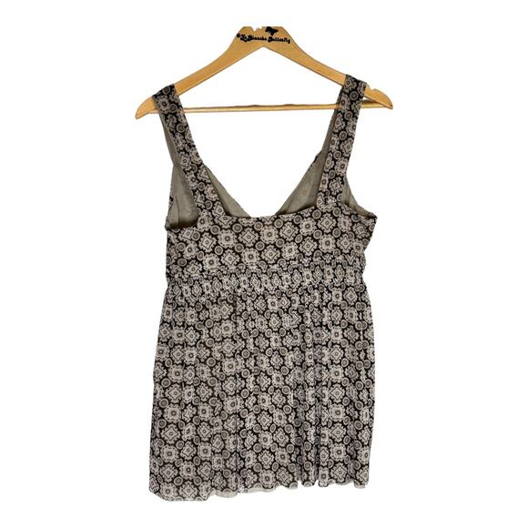 Michael Kors Brown Geometric Empire Babydoll fit and flair Boho Top Large - Picture 6 of 6